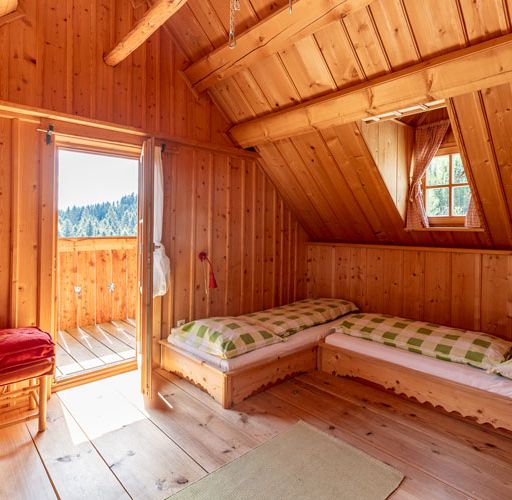 Kronaushof - Selbstversorgerhütte | St. Corona am Wechsel